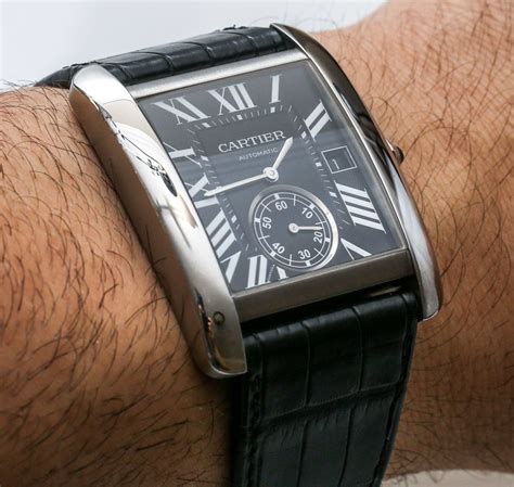 best time to buy cartier watch|cartier quartz tank review.